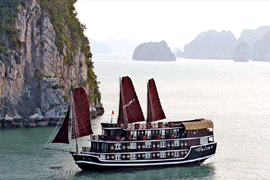 Paloma Cruises Halong bay vietnam